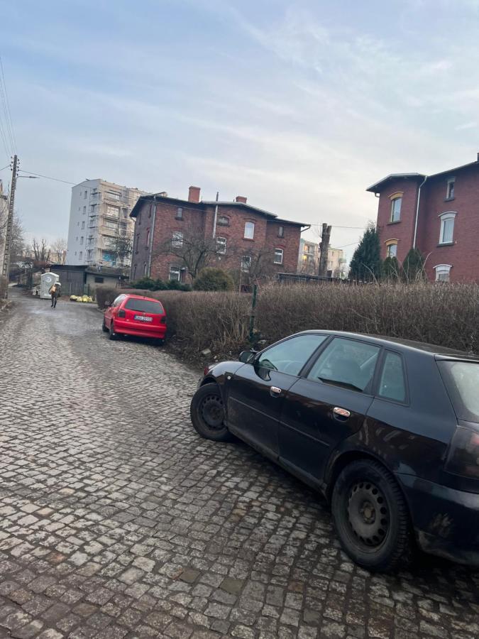Apartament Blisko Teatru 2 *