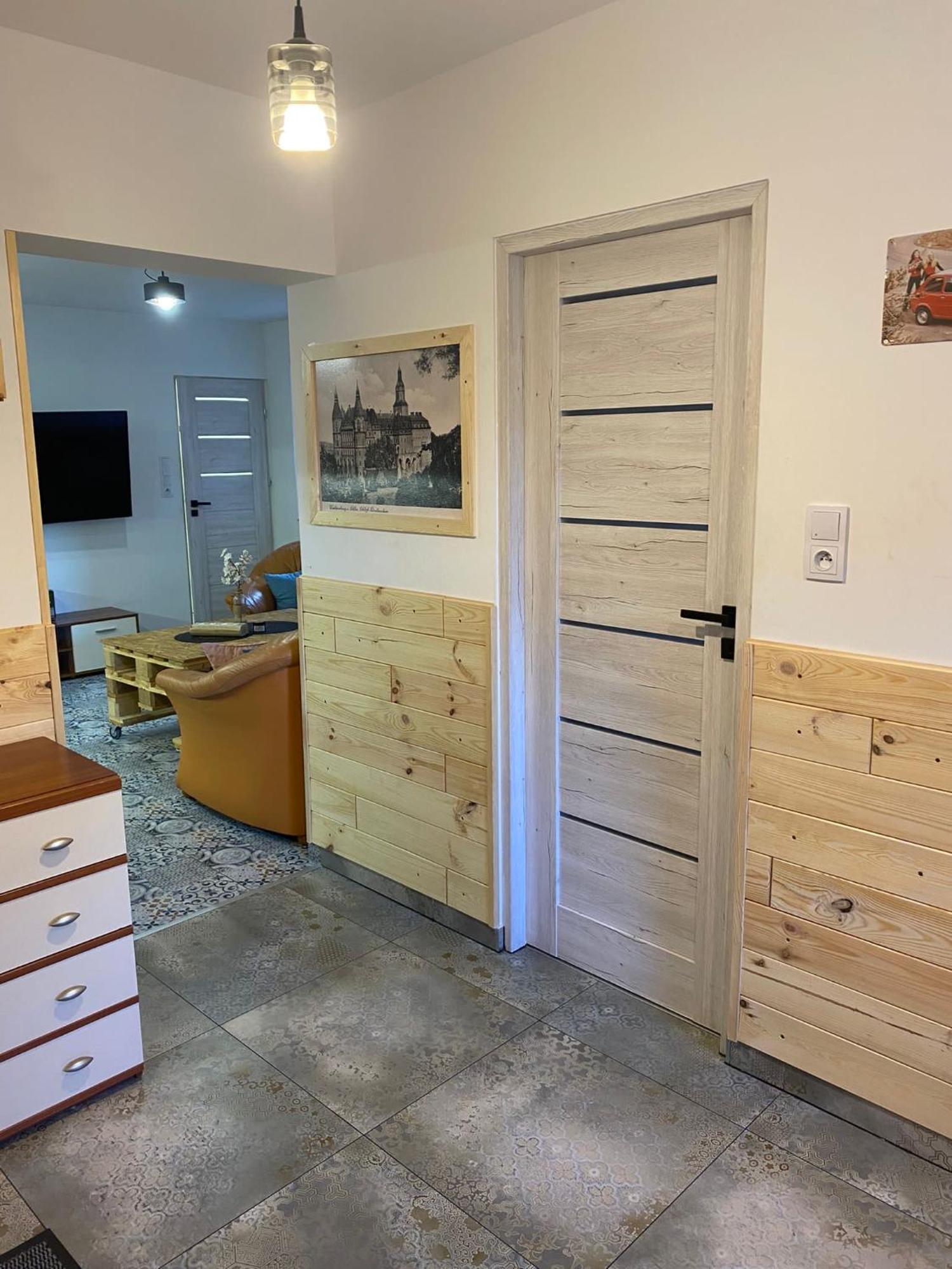 Apartament Blisko Teatru 2 Wałbrzych